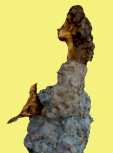 scultura in bronzo sulla punta estrema